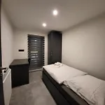 Διαμέρισμα Residenz 12 *