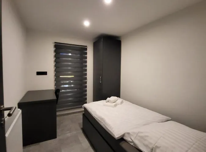 Apartamento Residenz 12 *